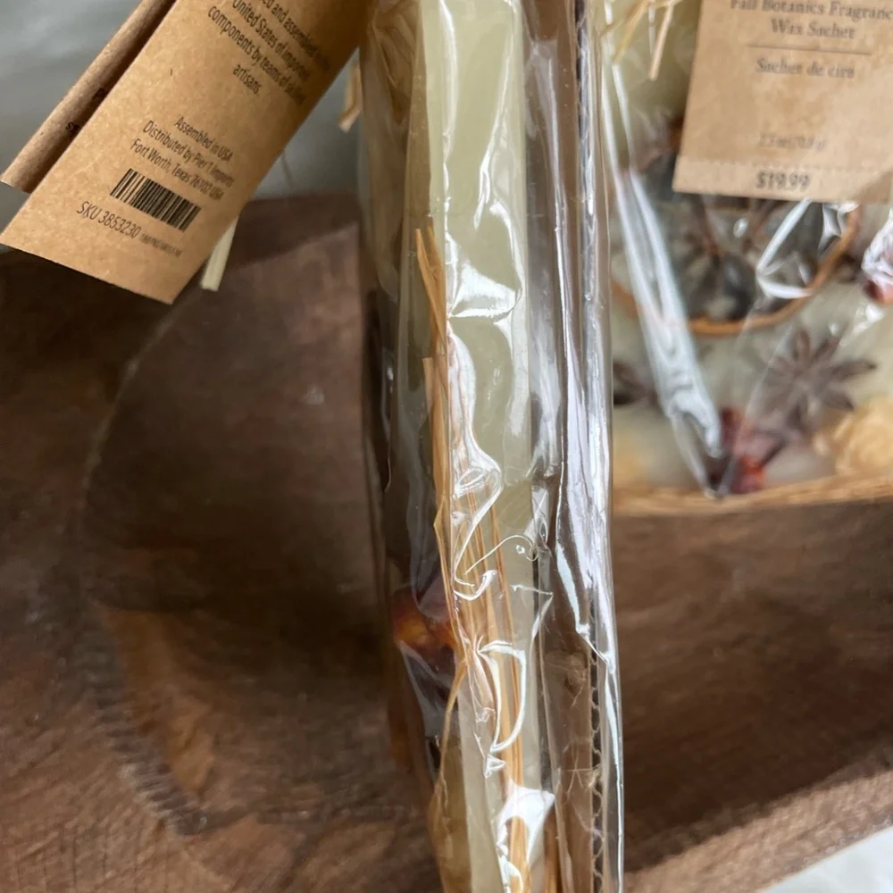 PIER 1 IMPORTS FALL BOTANICS FRAGRANCE WAX SACHET NEW (1 SACHET)